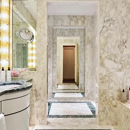 Four Seasons Hotel Milano Exterior foto