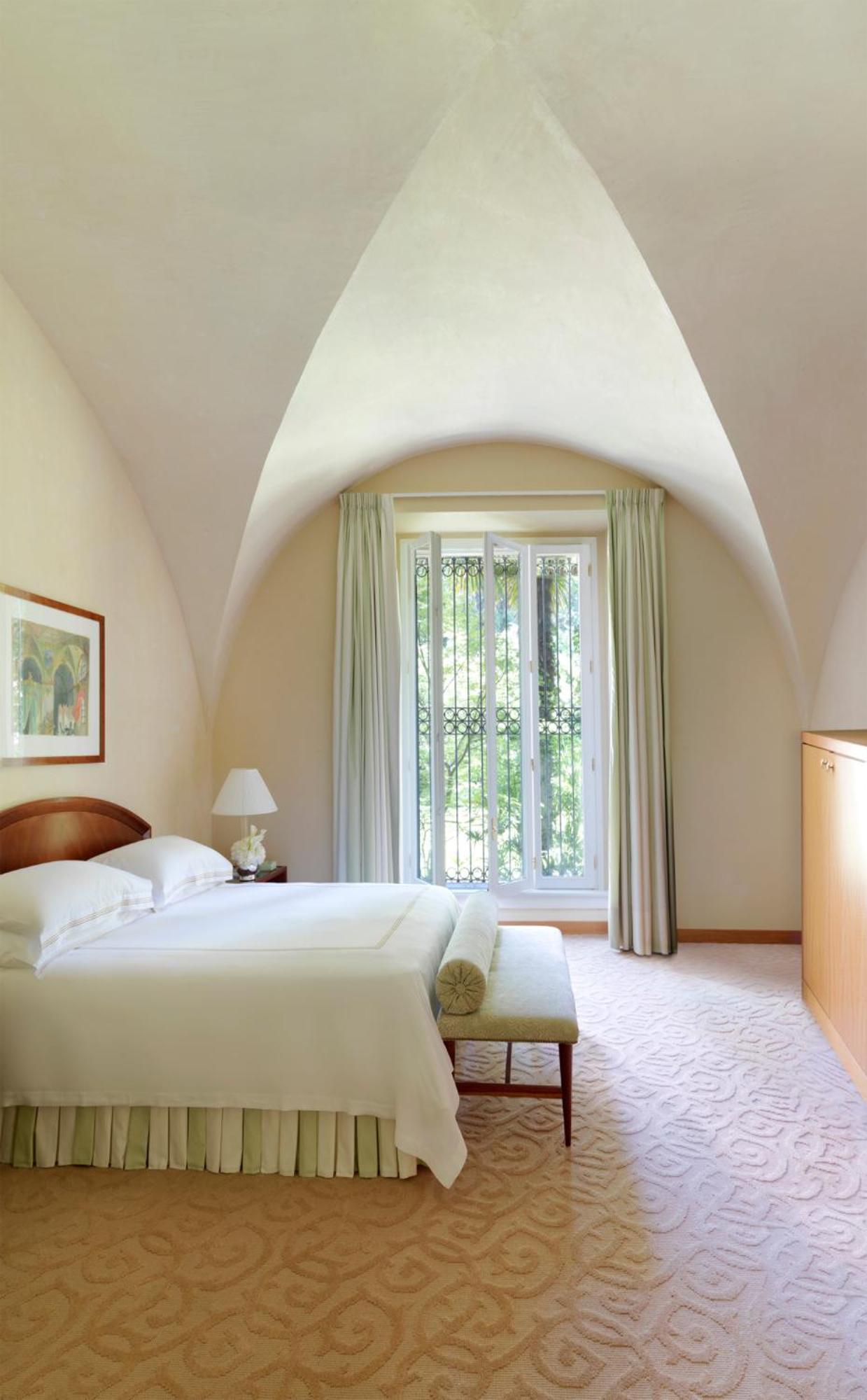 Four Seasons 5* Milaan